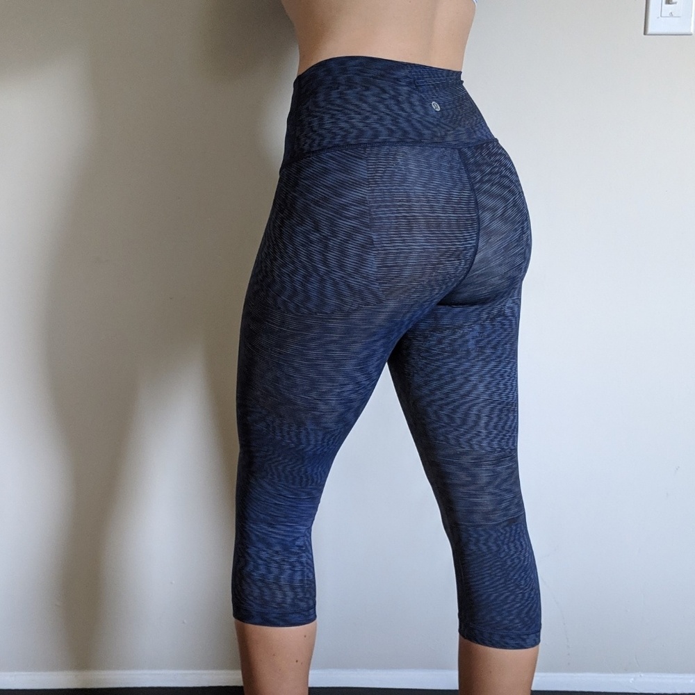 Lululemon 🍋 Blue Pattern Leggings